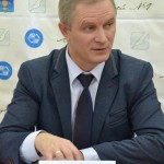Один из организаторов www.fotohroniki.ru Андрей Гринь отвечает на вопросы молодых журналистов МАНЖ Один из организаторов www.fotohroniki.ru Андрей Гринь отвечает на вопросы молодых журналистов МАНЖ
