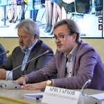 председатель Комиссии по культуре Общественной палаты Российской Федерации Андрей Ковальчук заявил, что принятие «Основ государственной культурной политики» в прошлом году стало событием, которое «является краеугольным разворотом в отношении к культуре, и сегодня на всех уровнях власти, во всех слоях общества понимают, что культура - основа творческого, духовного, нравственного потенциала». председатель Комиссии по культуре Общественной палаты Российской Федерации Андрей Ковальчук заявил, что принятие «Основ государственной культурной политики» в прошлом году стало событием, которое «является краеугольным разворотом в отношении к культуре, и сегодня на всех уровнях власти, во всех слоях общества понимают, что культура - основа творческого, духовного, нравственного потенциала».