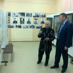 Руководитель проекта "Семейные фотохроники" Сергей Рыбальченко и руководитель ассоциации юных журналистов Галина Спасская