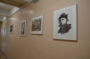 Выставка "Семейные фотохроники Великих войн России" в гимназии 363 г.Санкт-Петербурга