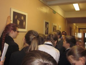 Экскурсия по выставке "Семейные фотохроники Великих войн России" в Санкт-Петербурге