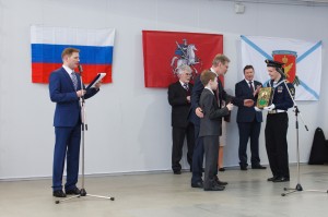 Дипломом за 2 место в возрастной группе от 7 до 11 лет в номинации "Моя семья в истории страны" награждается Никита Лапин из города Иркутска, ученик 4-го класса.