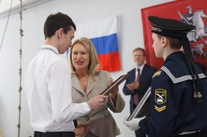 За 2 место в возрастной группе старше 16 лет в номинации "Моя семья в истории страны" награждается Андрей Сурмай, ученик 10-го класса, Подгоренской средней школы №1 в Воронежской области.