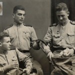 Добровольческий проект "Семейные фотохроники Великих войн России" www.fotohroniki.ru