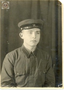 Добровольческий проект "Семейные фотохроники Великих войн России" www.fotohroniki.ru