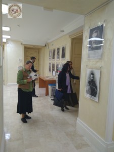 Фотовыставка проекта fotohroniki.ru проходит в Общественной палате России