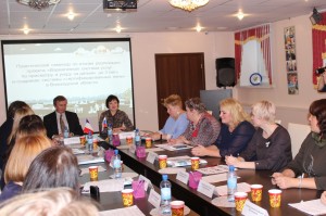 Лариса Каманина и Уго де Шаваньяк на практическом семинаре в Вологде