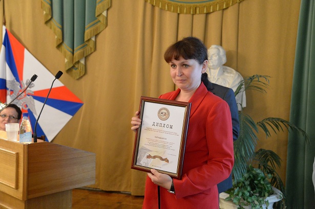 Наталия Быкова - помощник руководителя представительства Курской области при Правительстве РФ Наталия Быкова - помощник руководителя представительства Курской области при Правительстве РФ